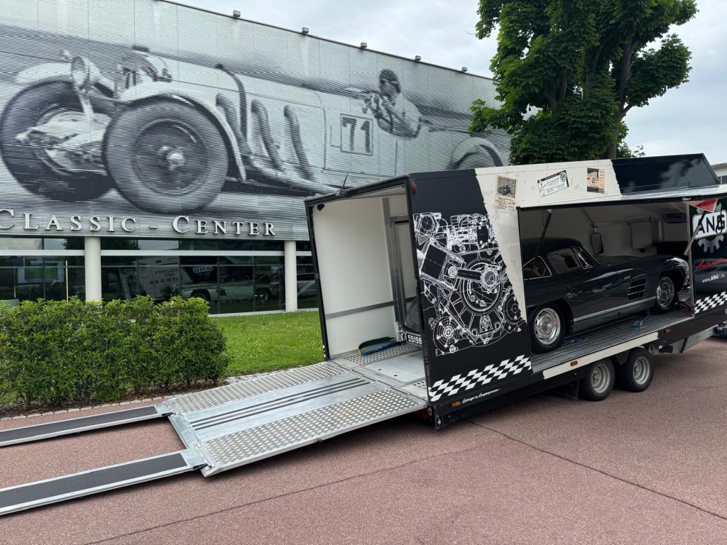 Transport sécurisé d’un véhicule sur remorque fermée ANG Automotive